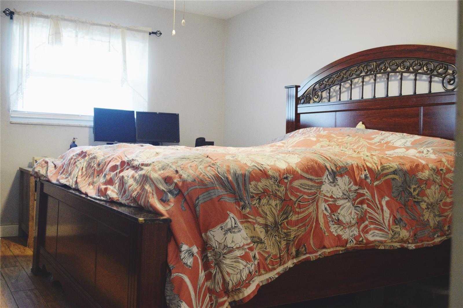 331 SKY LOCH DR W — photo 29