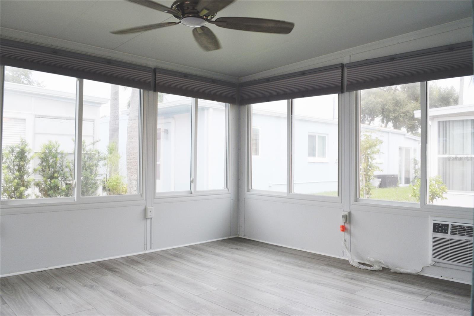 331 SKY LOCH DR W — photo 35
