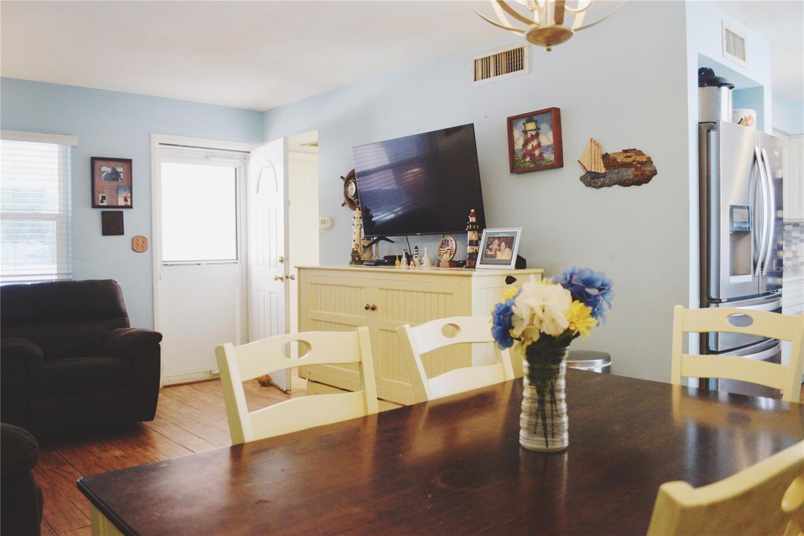 331 SKY LOCH DR W — photo 16