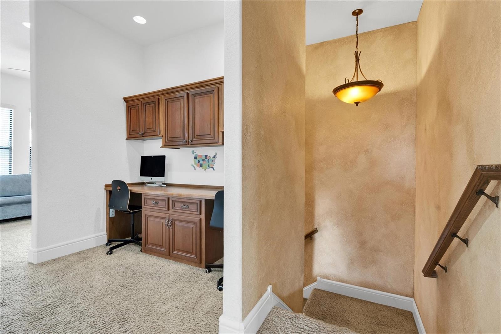 1067 ASHLAND AVE — photo 40
