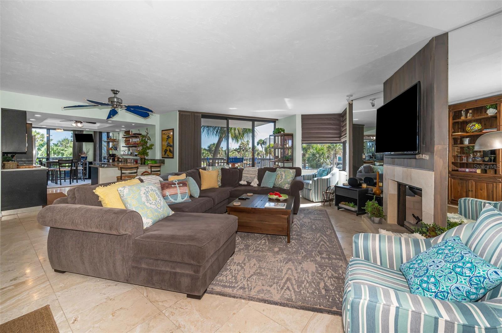 1660 GULF BLVD #208 — photo 32