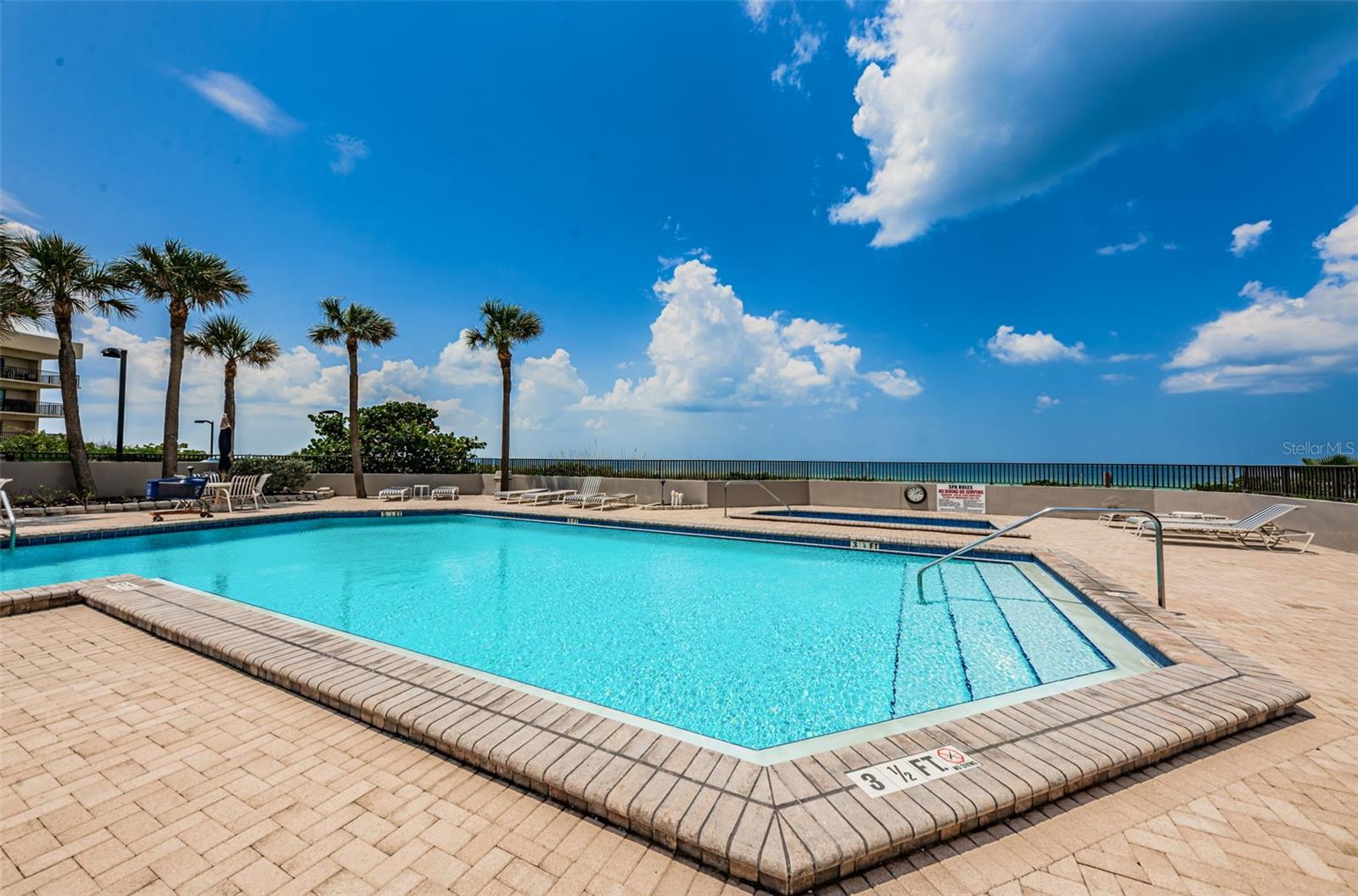1660 GULF BLVD #208 — photo 5