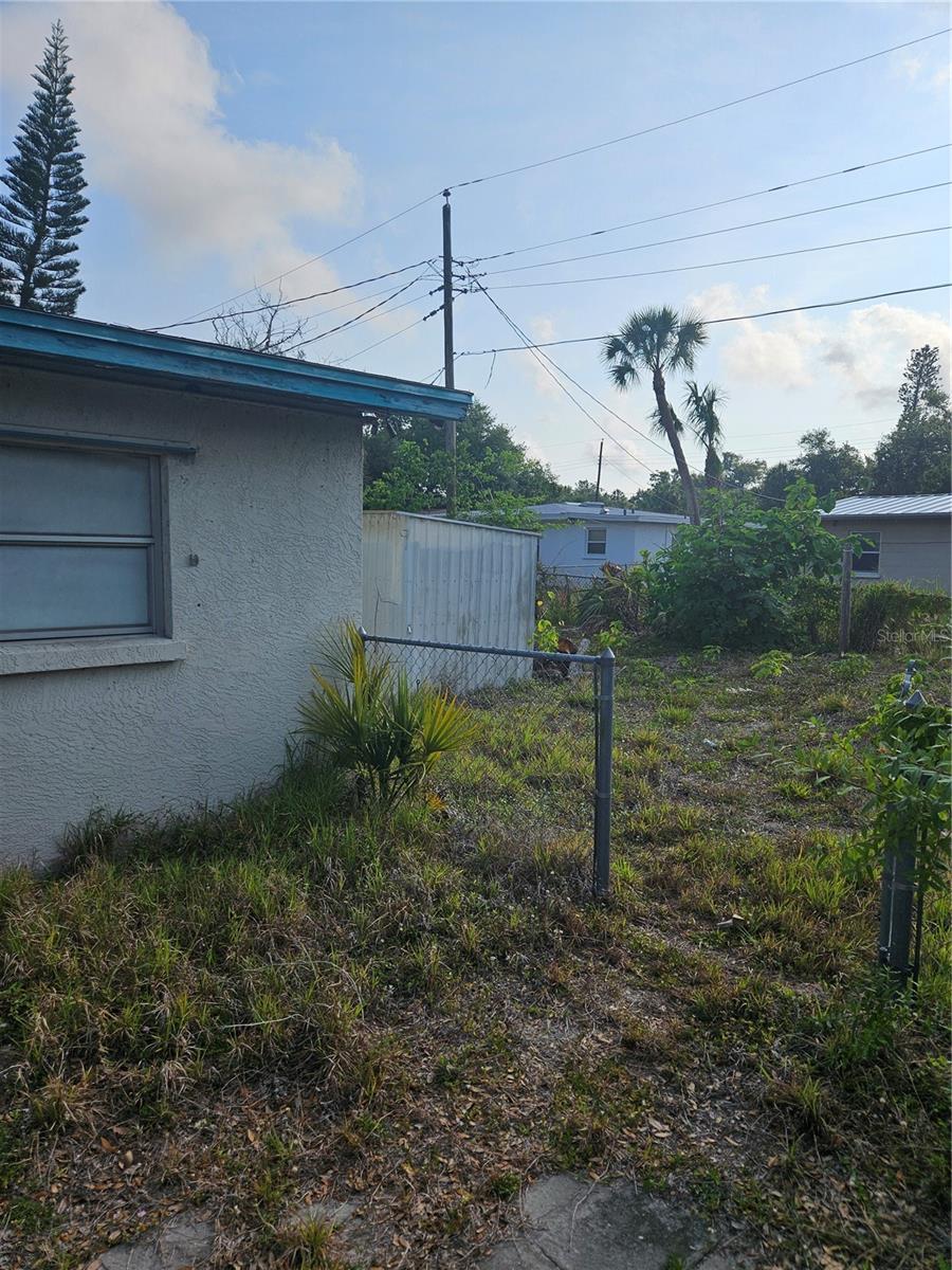 2814 PALMADELIA AVE — photo 18