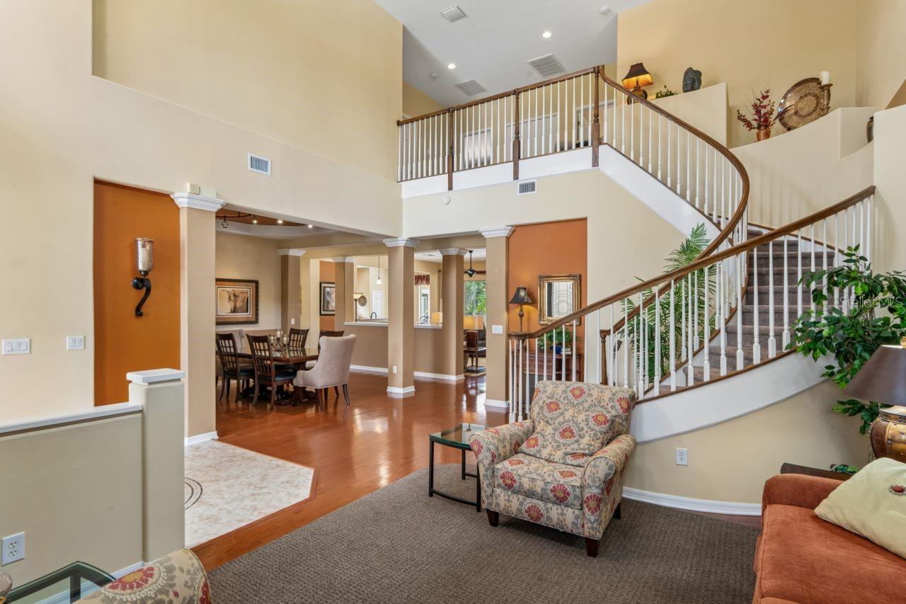 8719 CREEDMOOR LN — photo 12