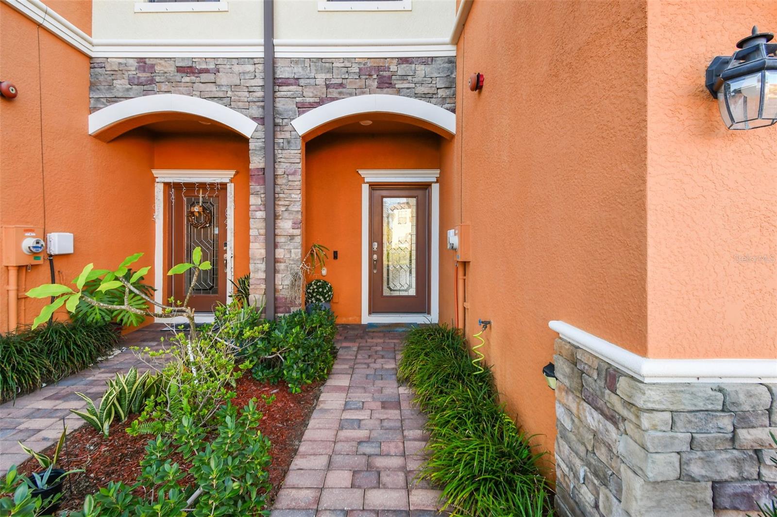 20252 LAGENTE CIR — photo 3