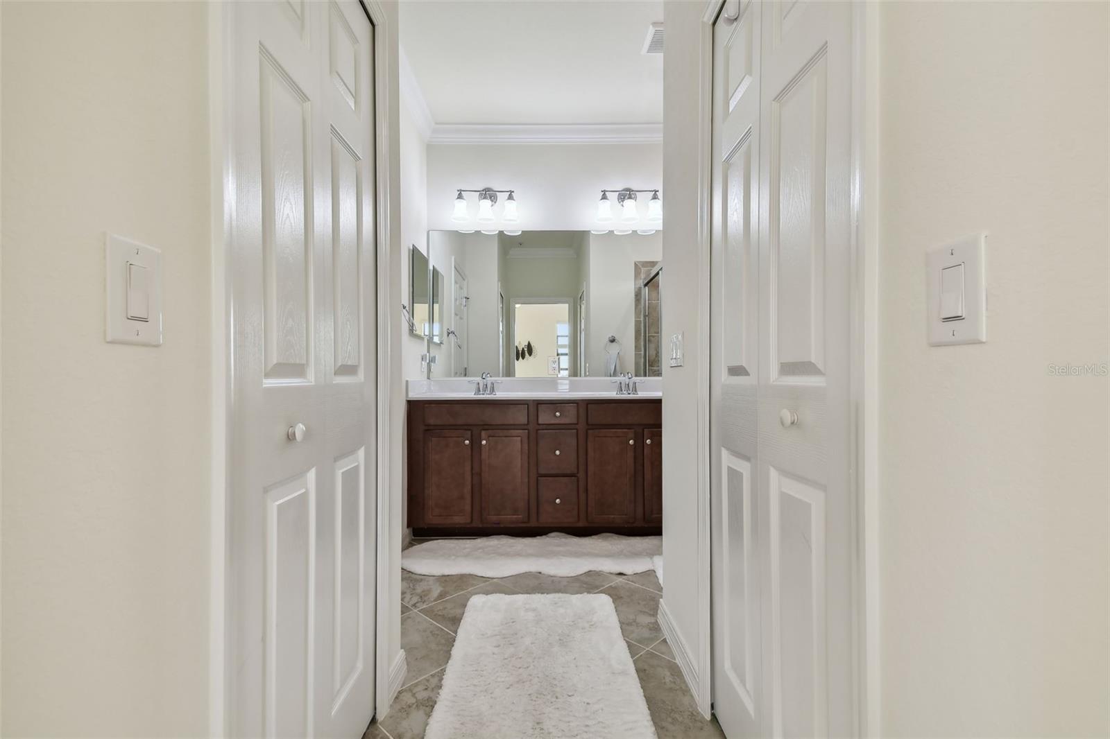 20252 LAGENTE CIR — photo 30