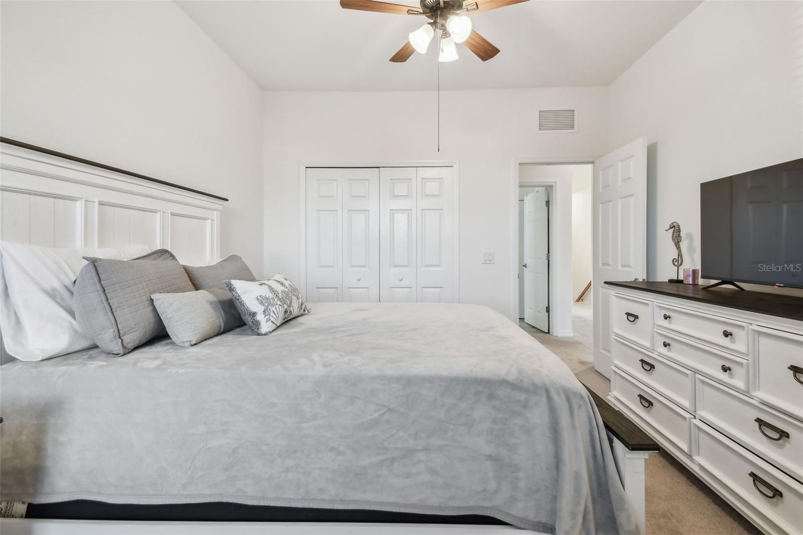 20252 LAGENTE CIR — photo 39