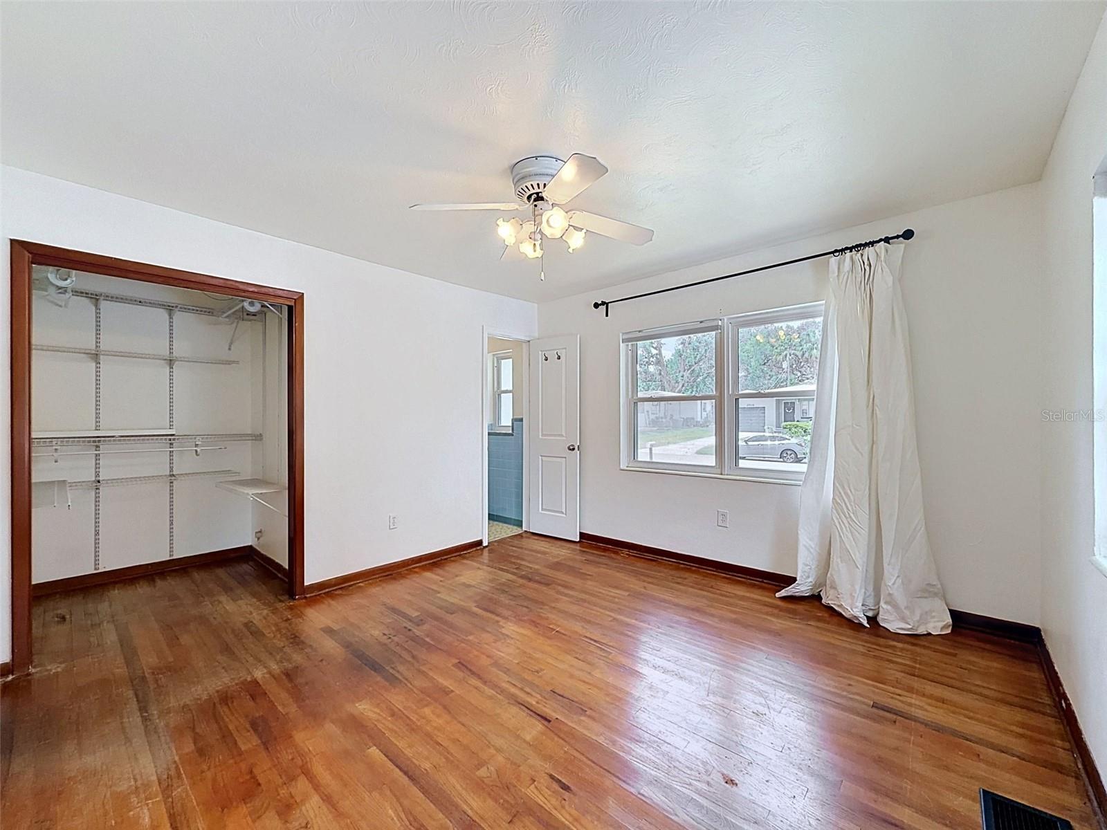 2518 W NORTH ST — photo 29