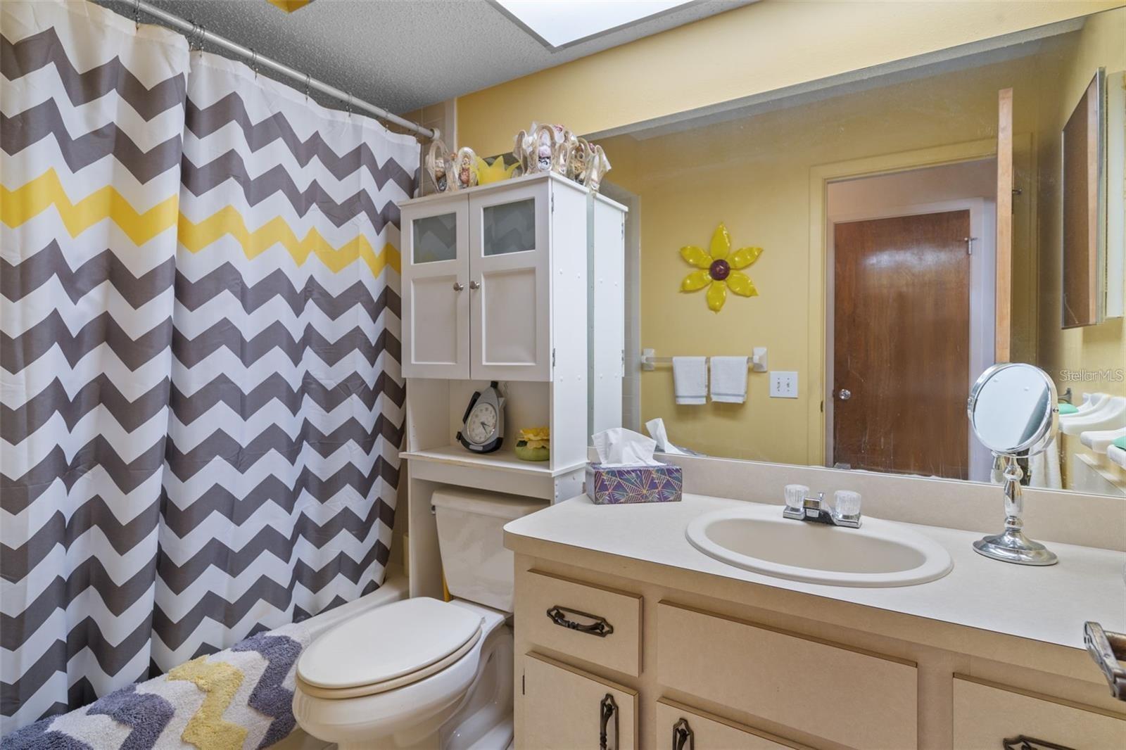 8914 SCHRADER BLVD — photo 11