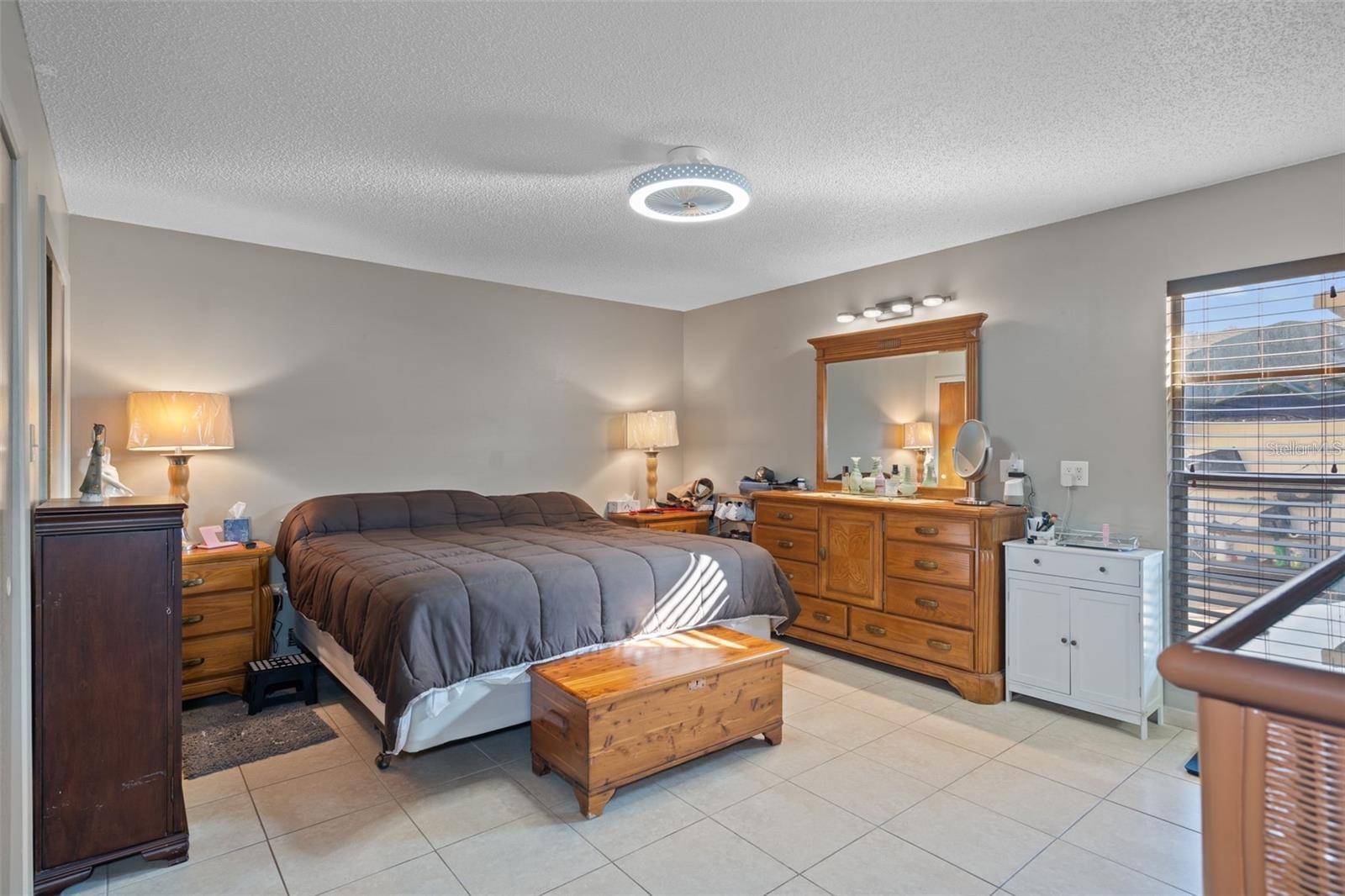 8914 SCHRADER BLVD — photo 18