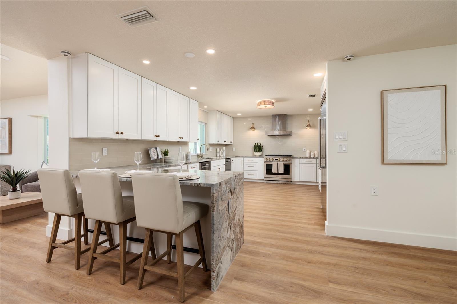 2063 ILLINOIS AVE NE — photo 10