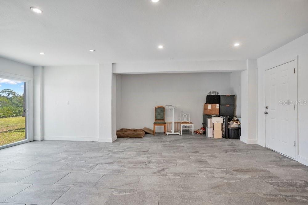 3858 SHORE BLVD — photo 45
