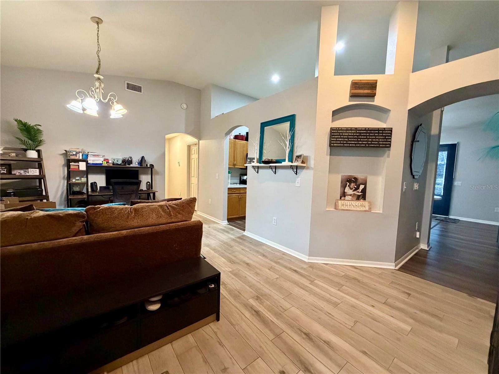 4303 ORANGE RIDGE CT — photo 8