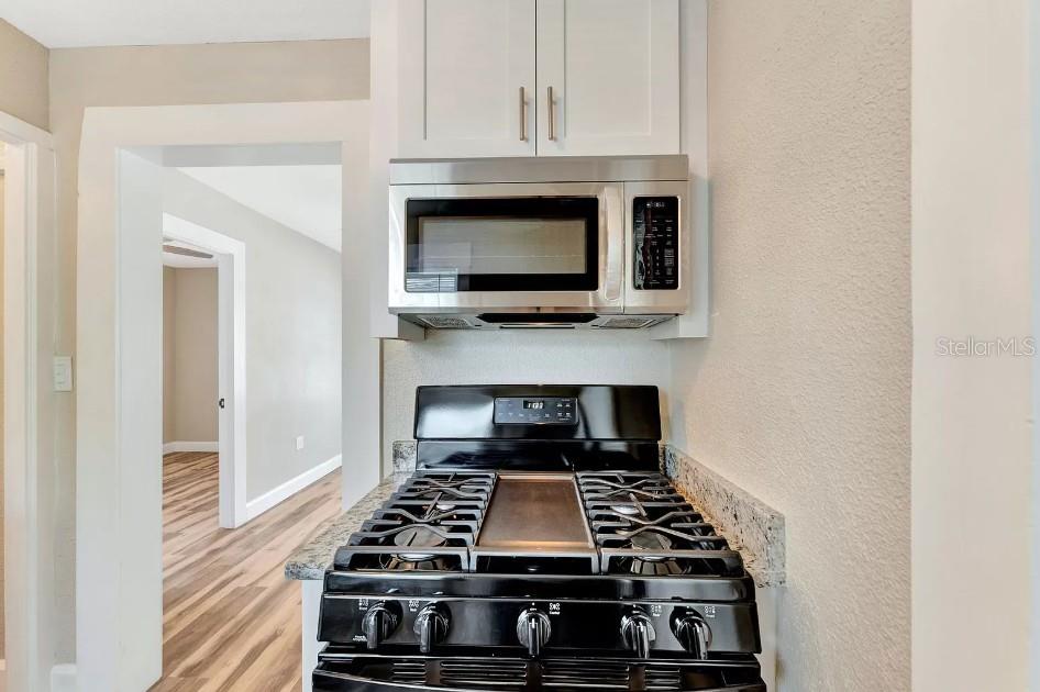 828 22ND AVE N #1/2 — photo 8