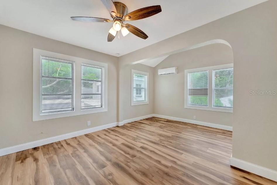 828 22ND AVE N #1/2 — photo 7