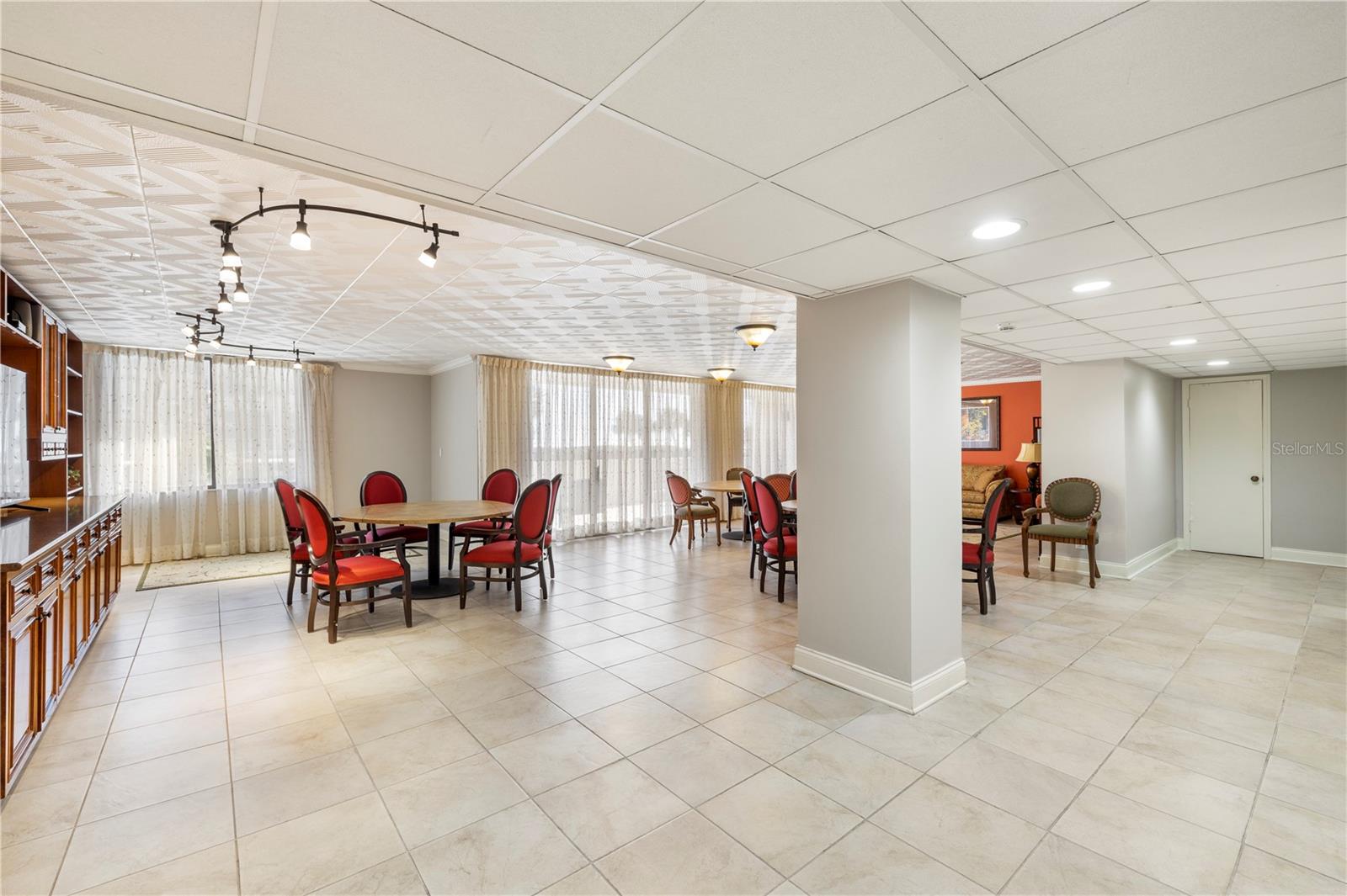 1460 GULF BLVD #412 — photo 47