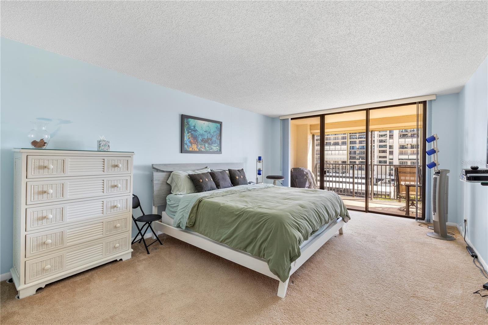 1460 GULF BLVD #412 — photo 33