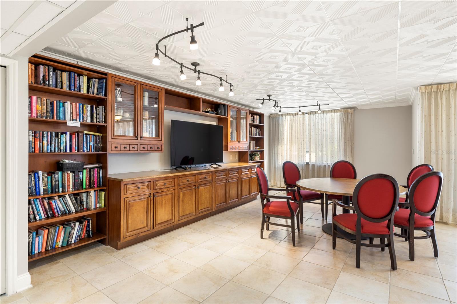 1460 GULF BLVD #412 — photo 49
