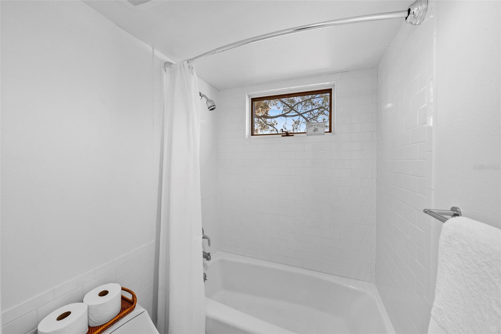 1304 PASS A GRILLE WAY — photo 46