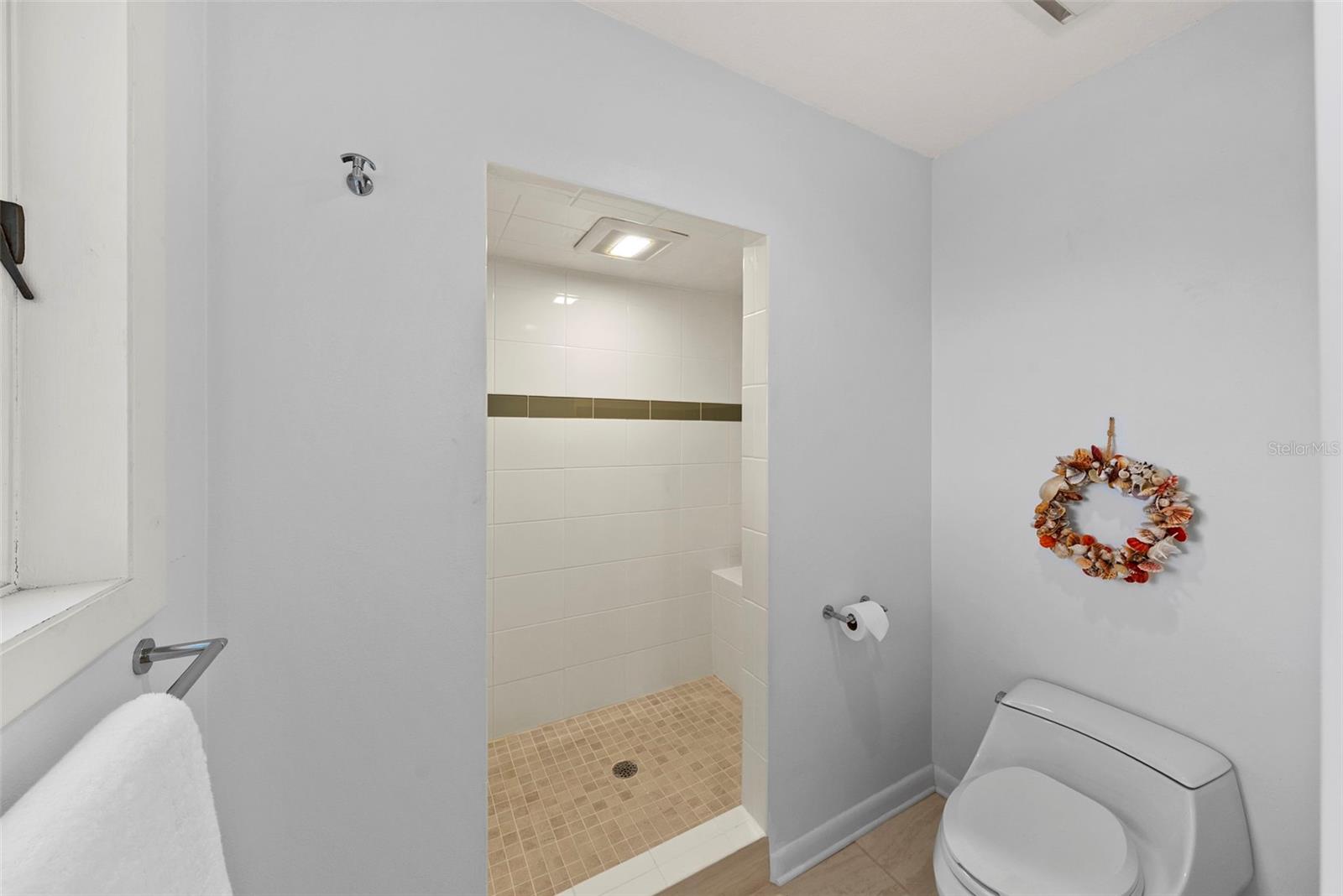 1304 PASS A GRILLE WAY — photo 57