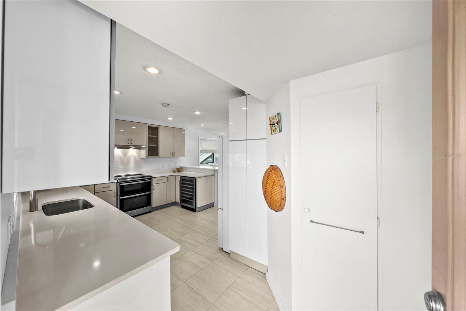 1304 PASS A GRILLE WAY — photo 16