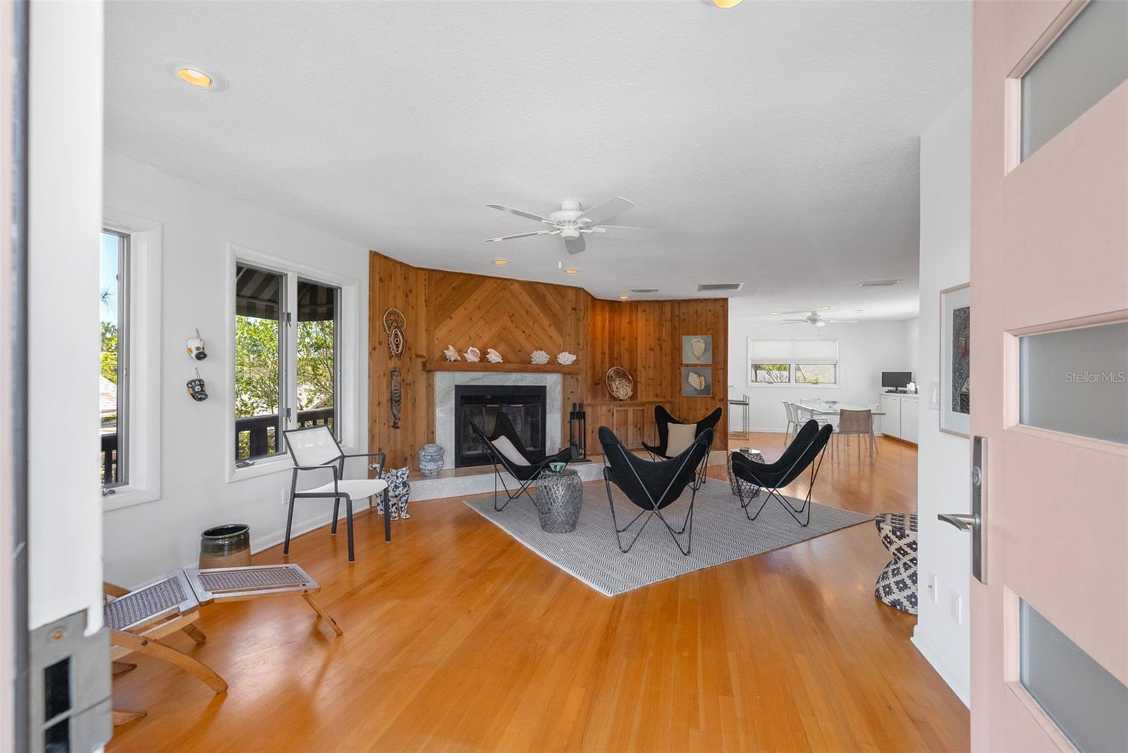 1304 PASS A GRILLE WAY — photo 13