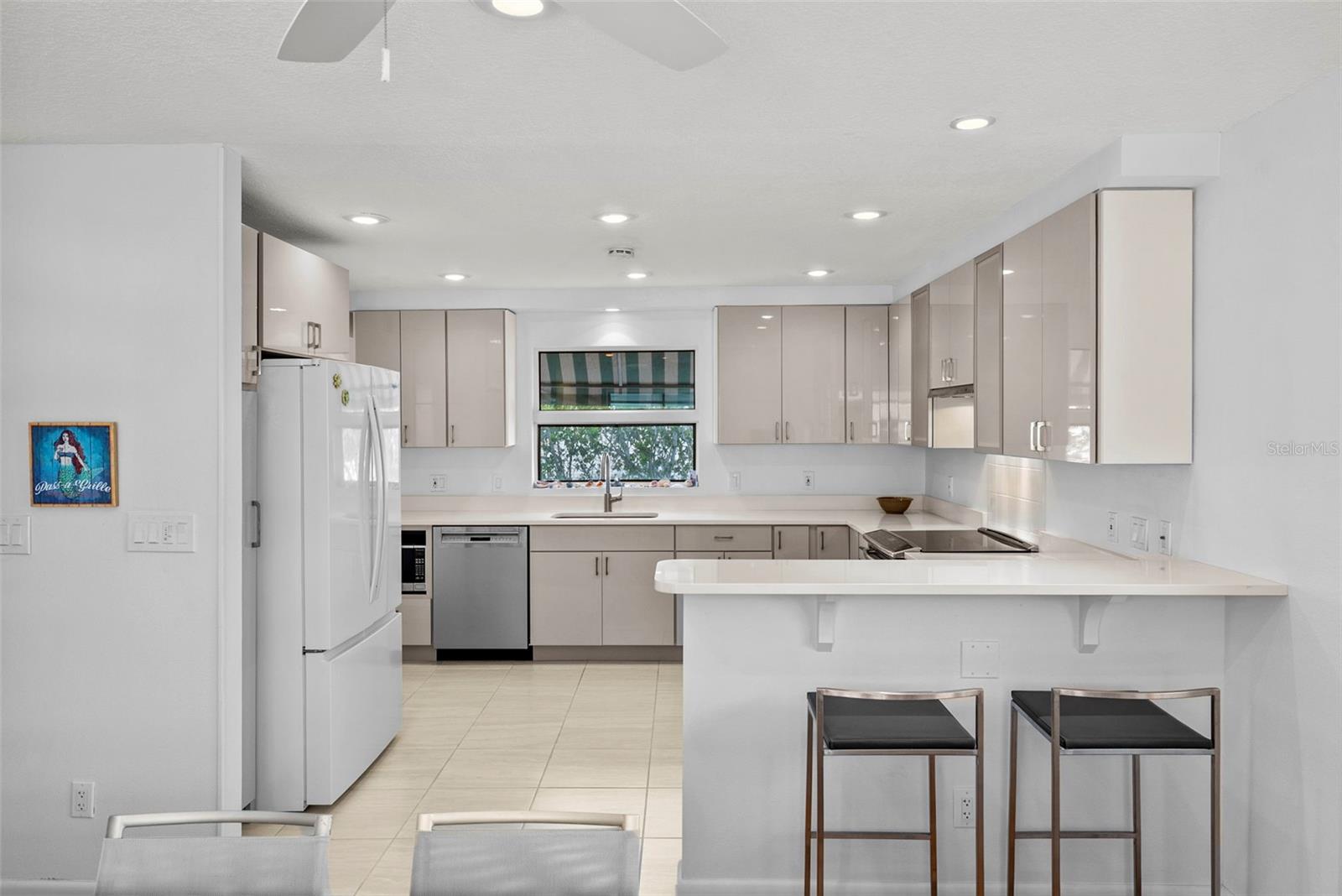 1304 PASS A GRILLE WAY — photo 20