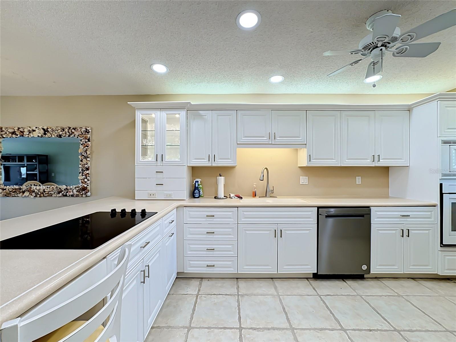 1515 PELICAN POINT DR #BA185 — photo 13