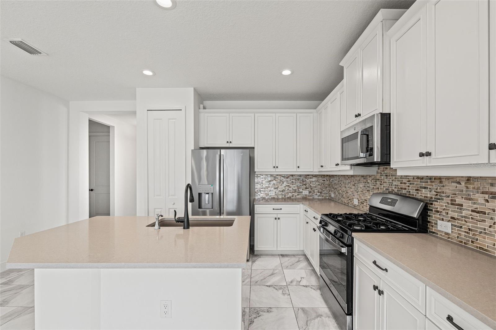 14632 BAREFOOT LN — photo 14