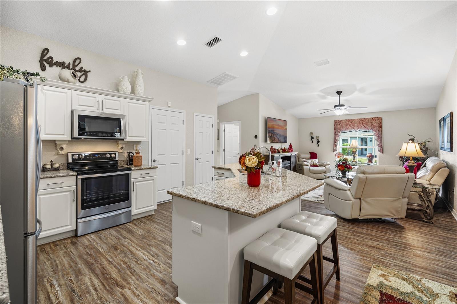 6781 BASSWOOD CIR — photo 14