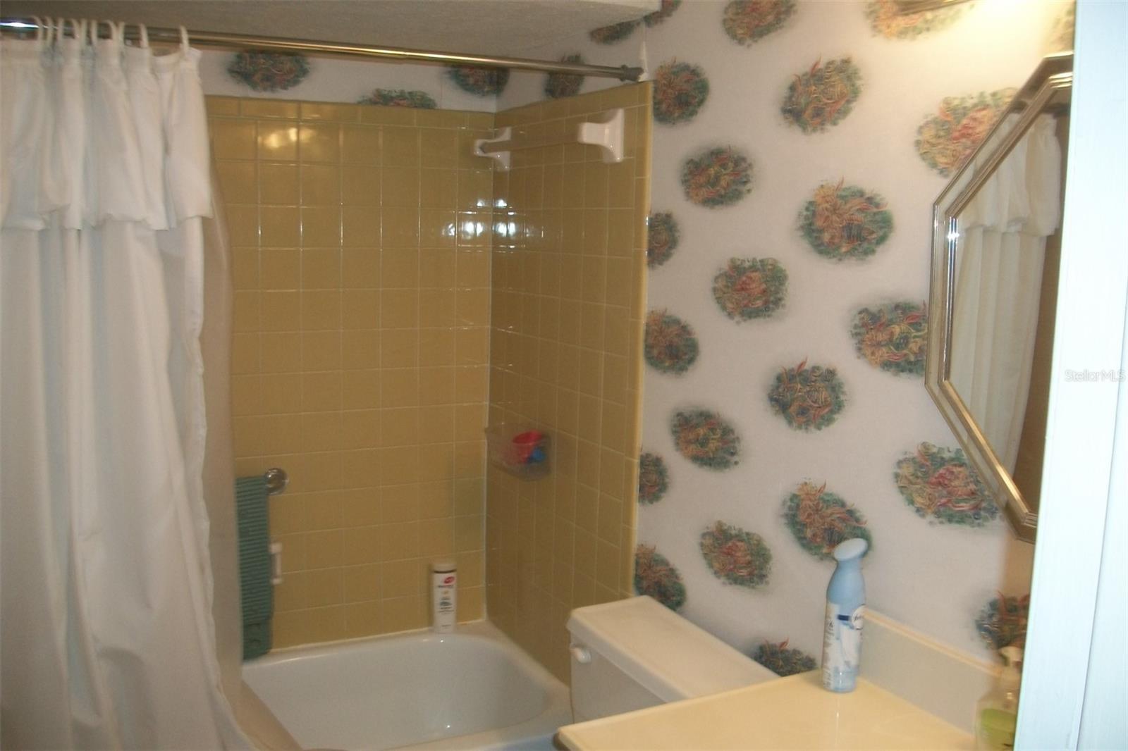 10540 77TH TER #210 — photo 7