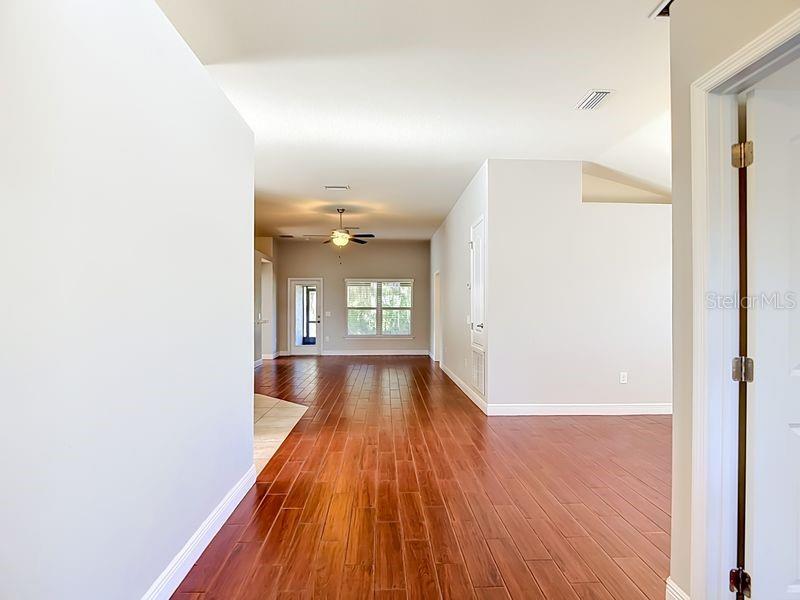 12244 LOOPBACK DR — photo 4