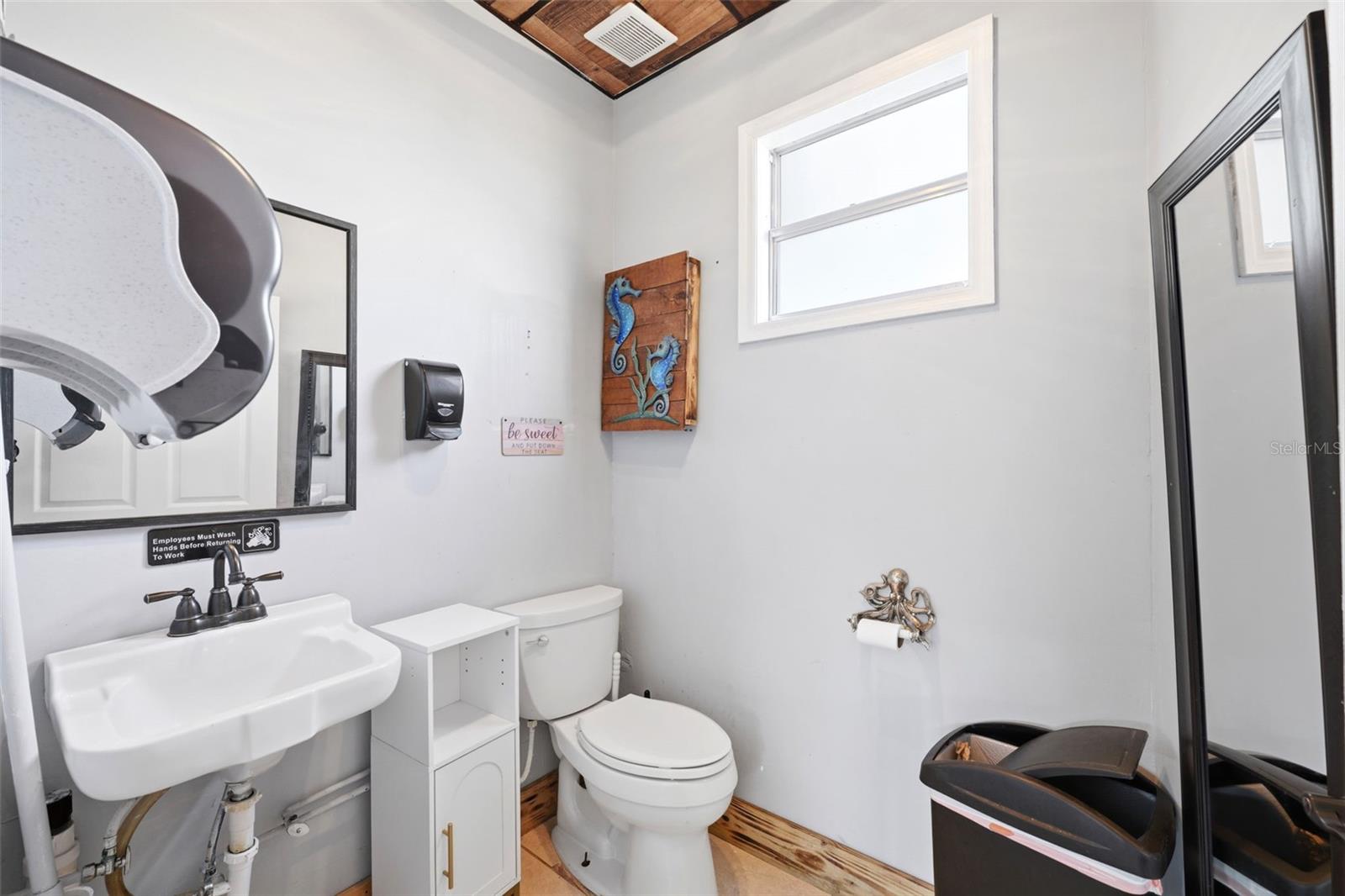 531 ATHENS ST — photo 30
