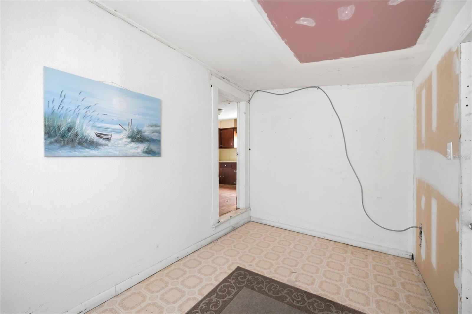 531 ATHENS ST — photo 35