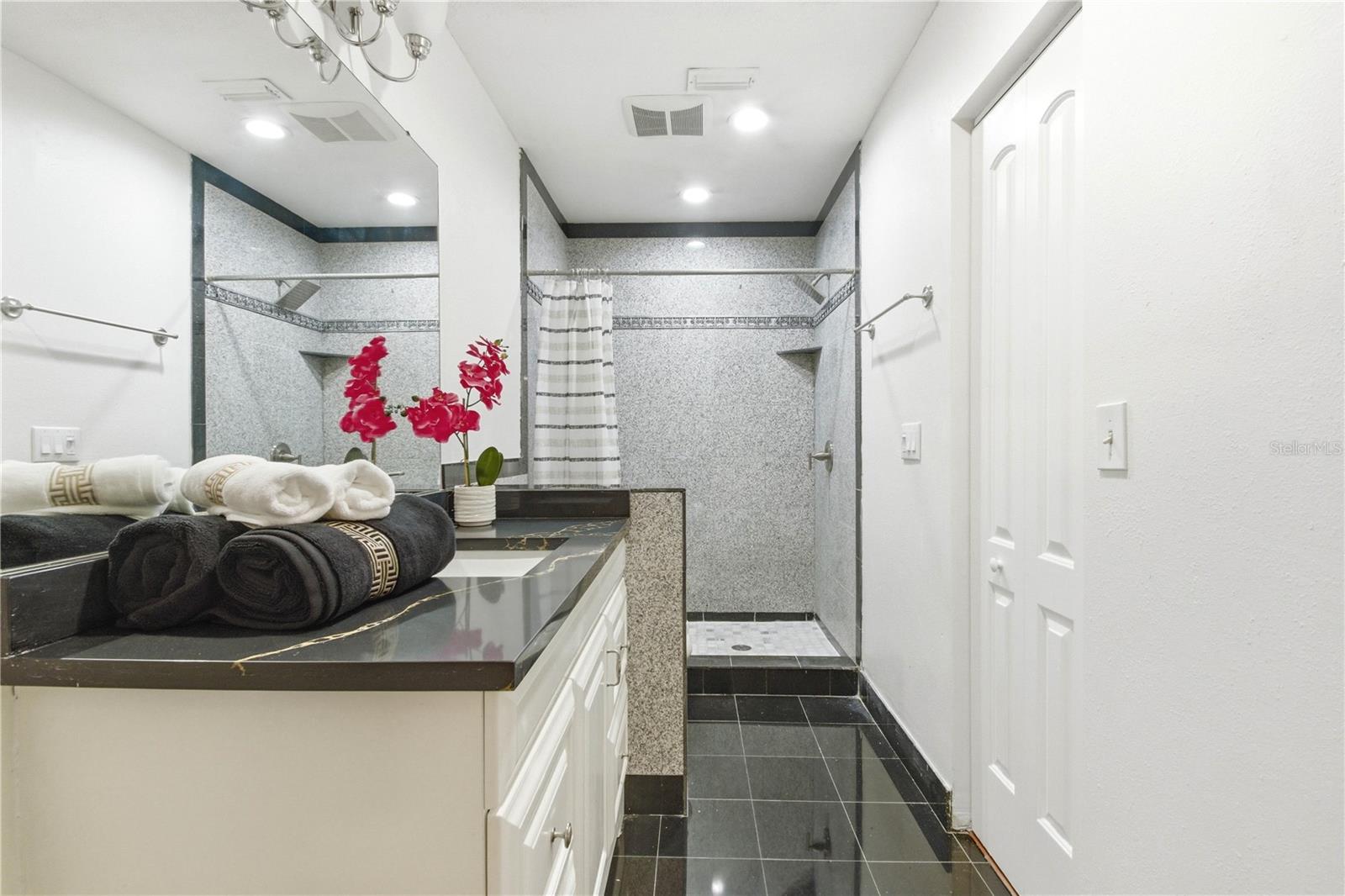2909 FIG CT — photo 26