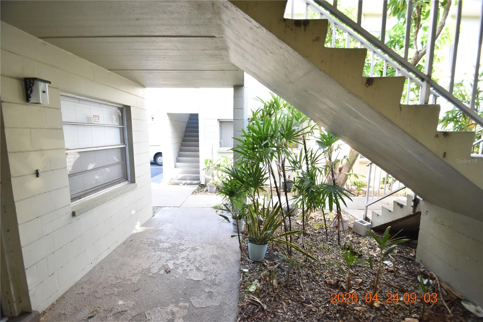 306 DANUBE AVE #2 — photo 4