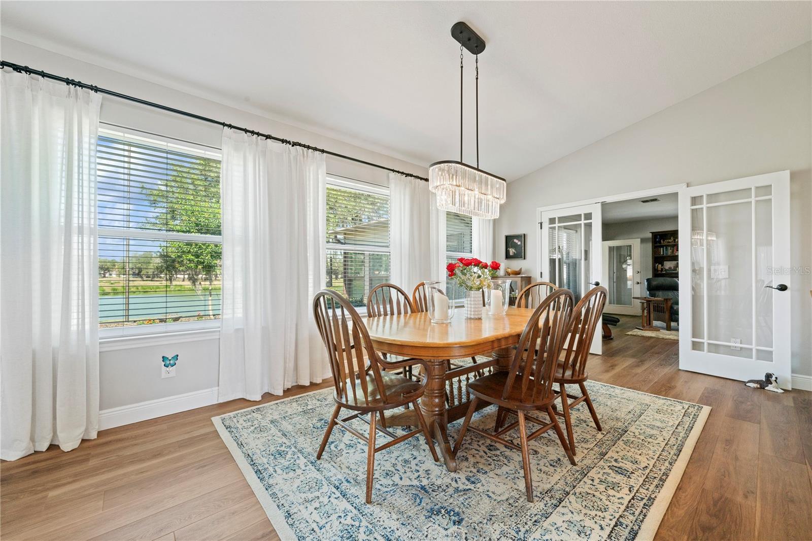 6219 HUNTINGTON DR — photo 34