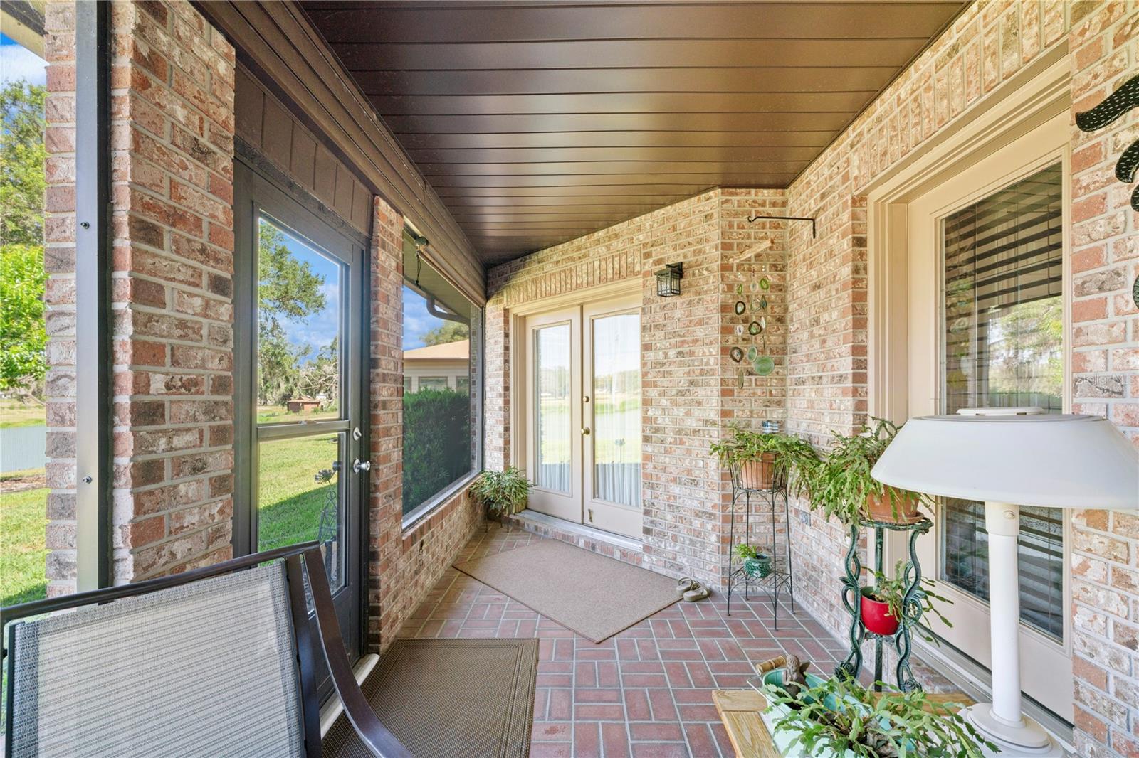 6219 HUNTINGTON DR — photo 43