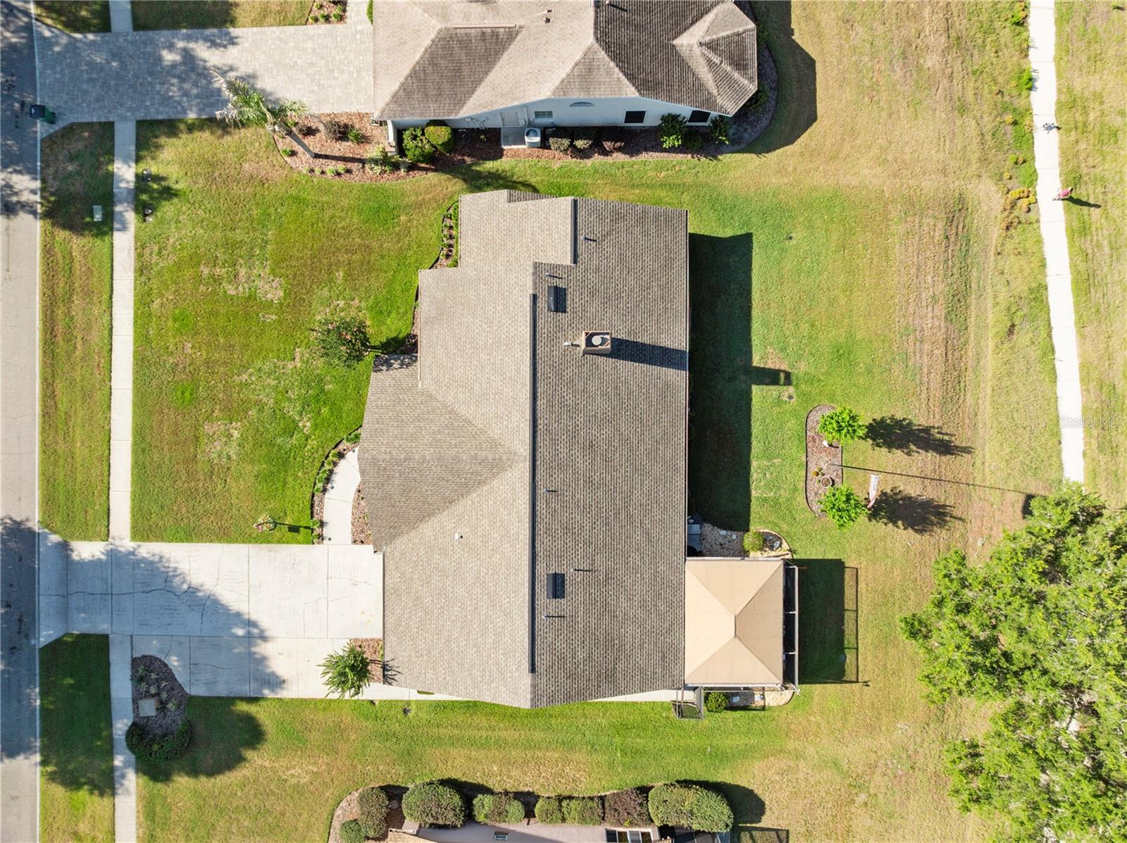 6219 HUNTINGTON DR — photo 56