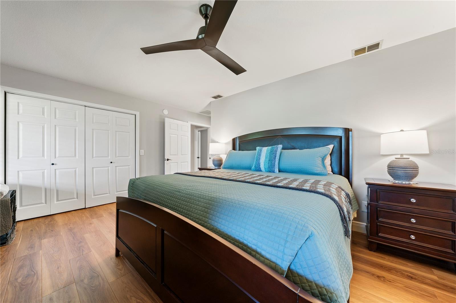 6219 HUNTINGTON DR — photo 19