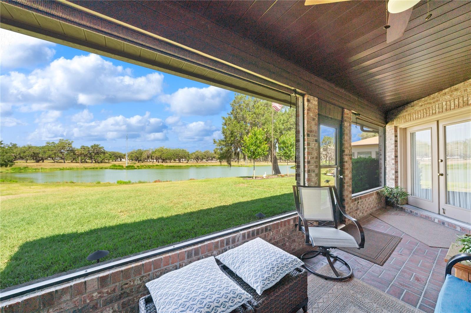 6219 HUNTINGTON DR — photo 44