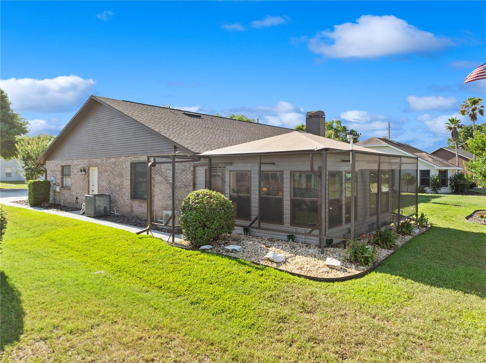 6219 HUNTINGTON DR — photo 59