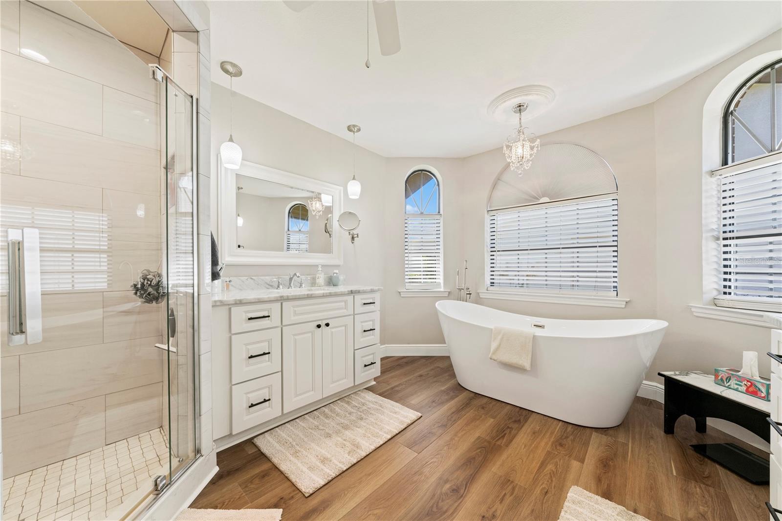 6219 HUNTINGTON DR — photo 13