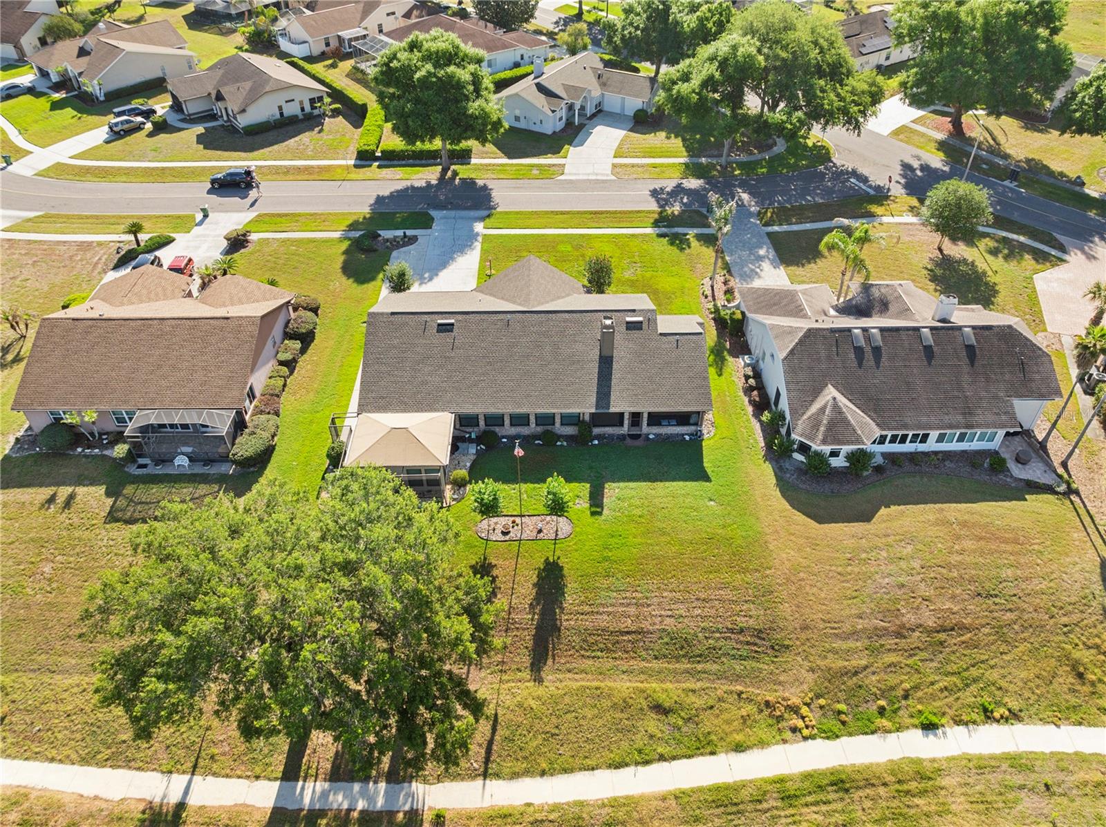 6219 HUNTINGTON DR — photo 48