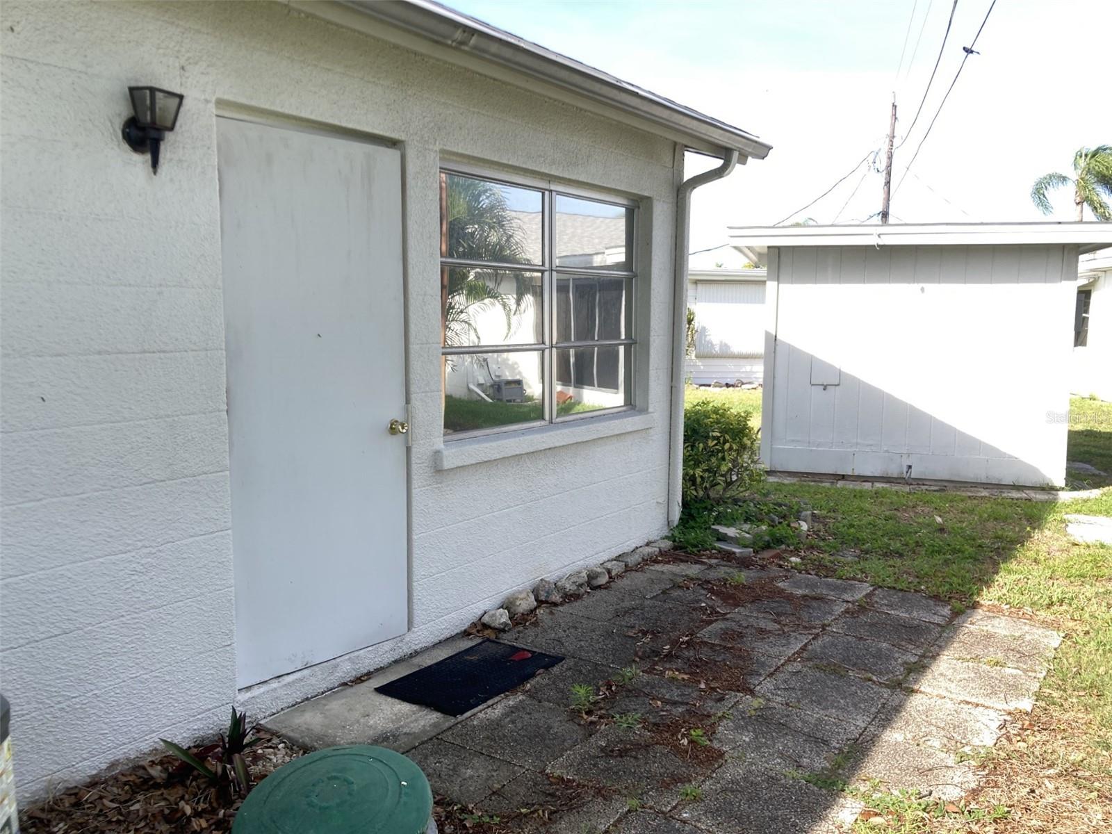 6110 CORAL WAY — photo 18