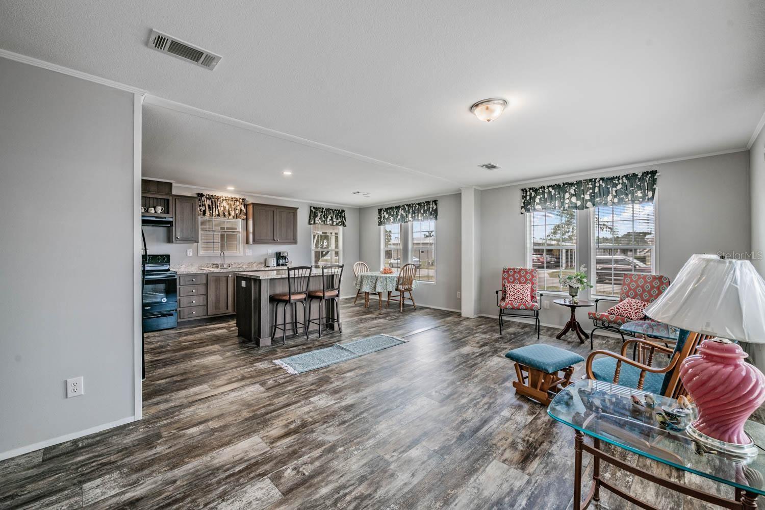 36747 LAKEWOOD DR — photo 12
