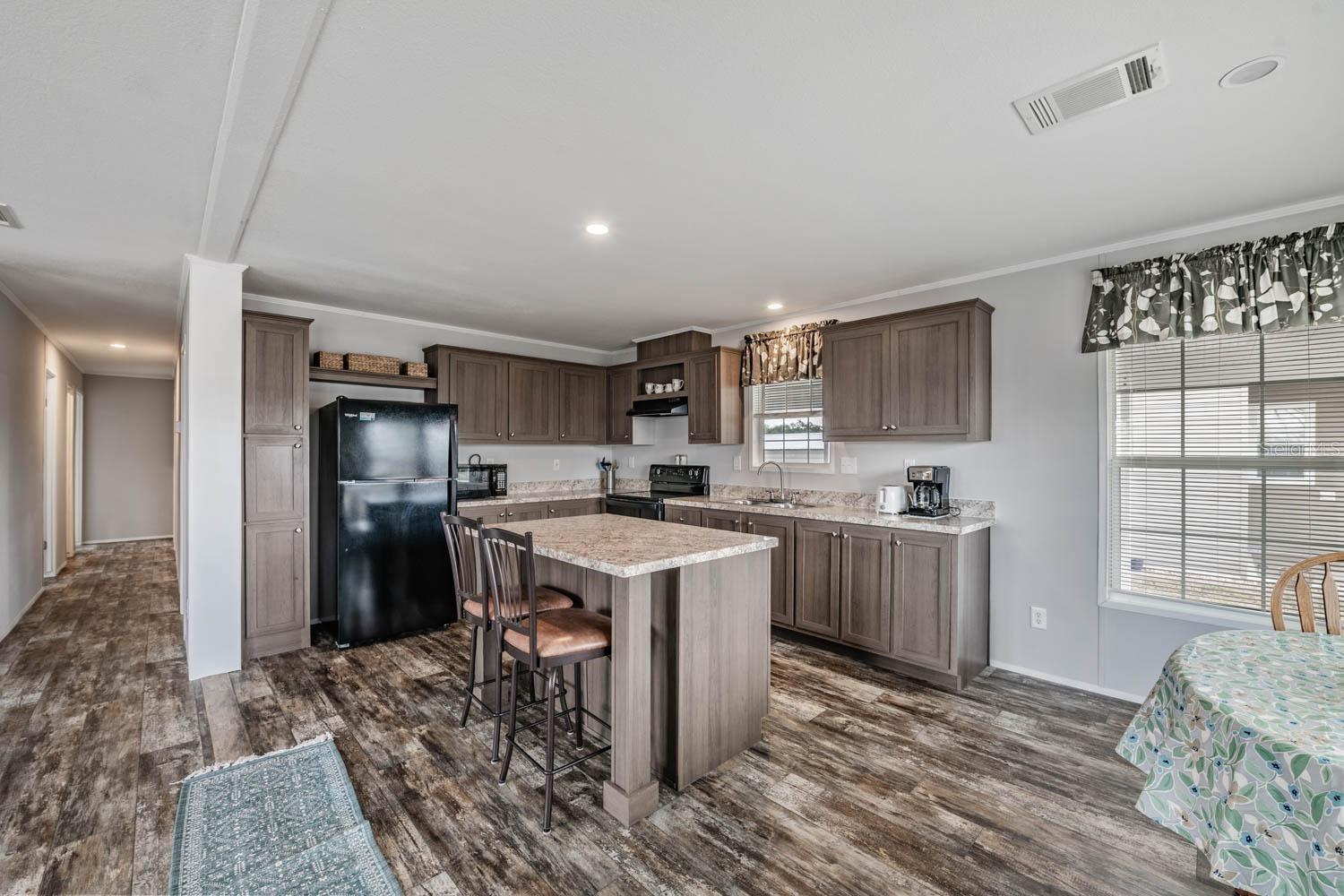 36747 LAKEWOOD DR — photo 10