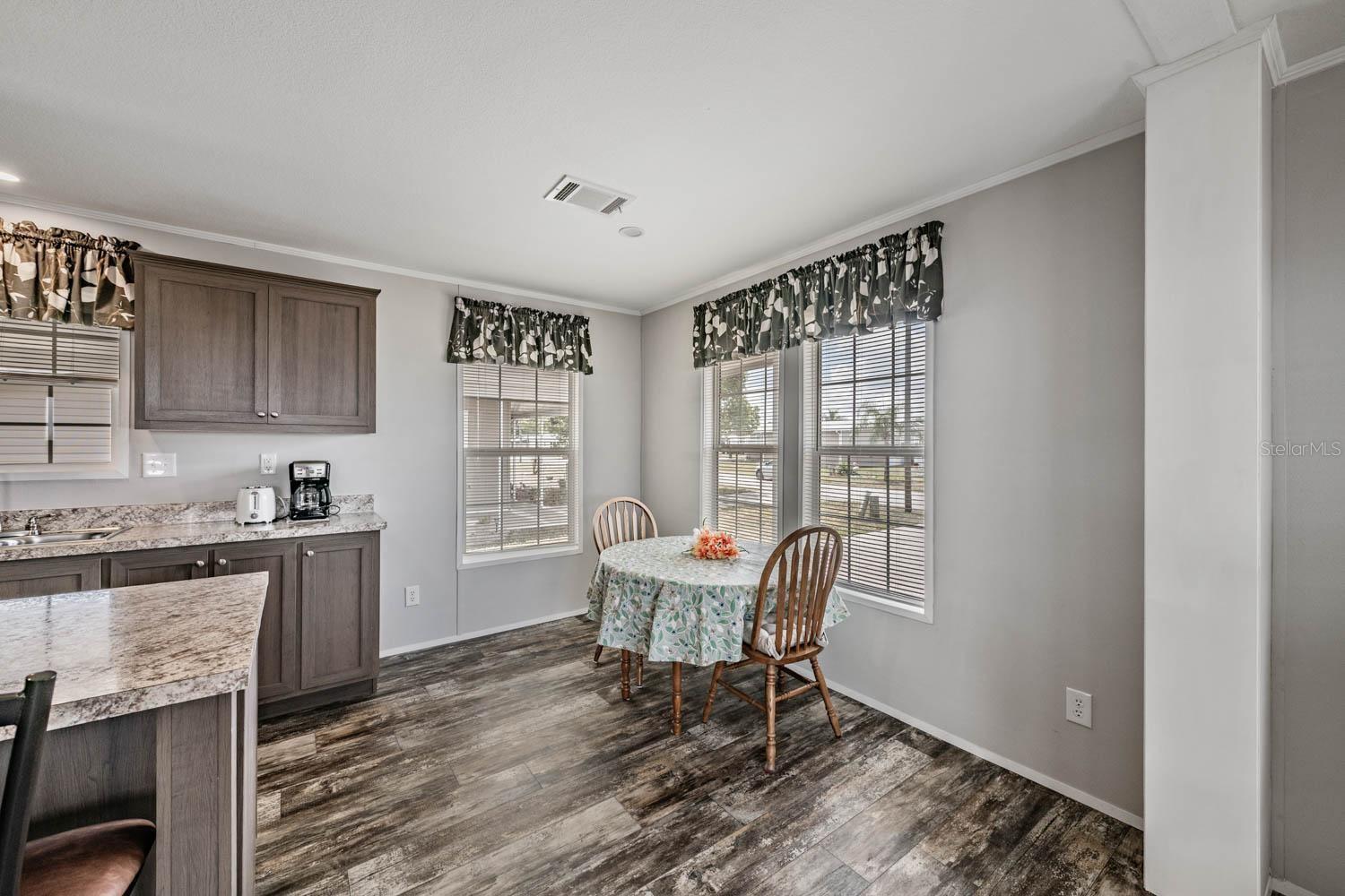 36747 LAKEWOOD DR — photo 11