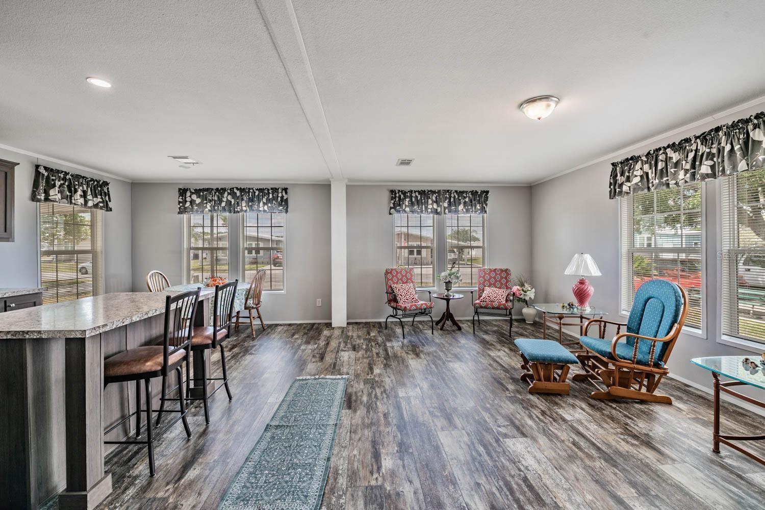 36747 LAKEWOOD DR — photo 17