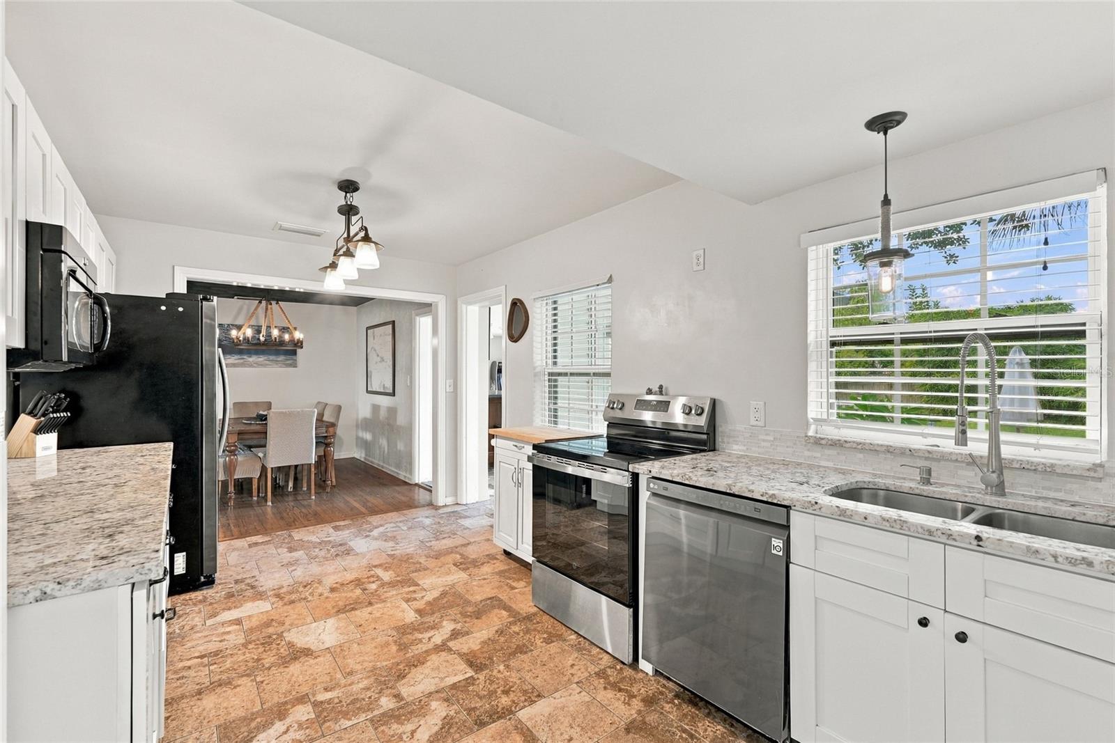 4720 WELCH CSWY — photo 17
